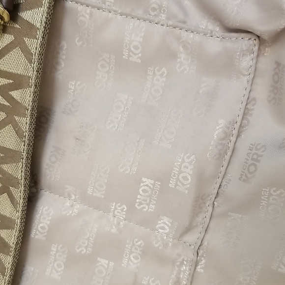 Michael Kors chaun strap jacquard tote - Picture 9 of 12